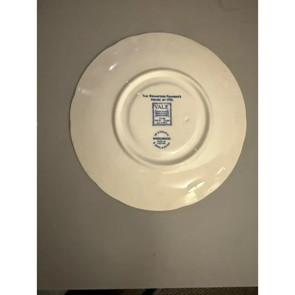 WEDGWOOD YALE UNIVERSITY 5 3/4